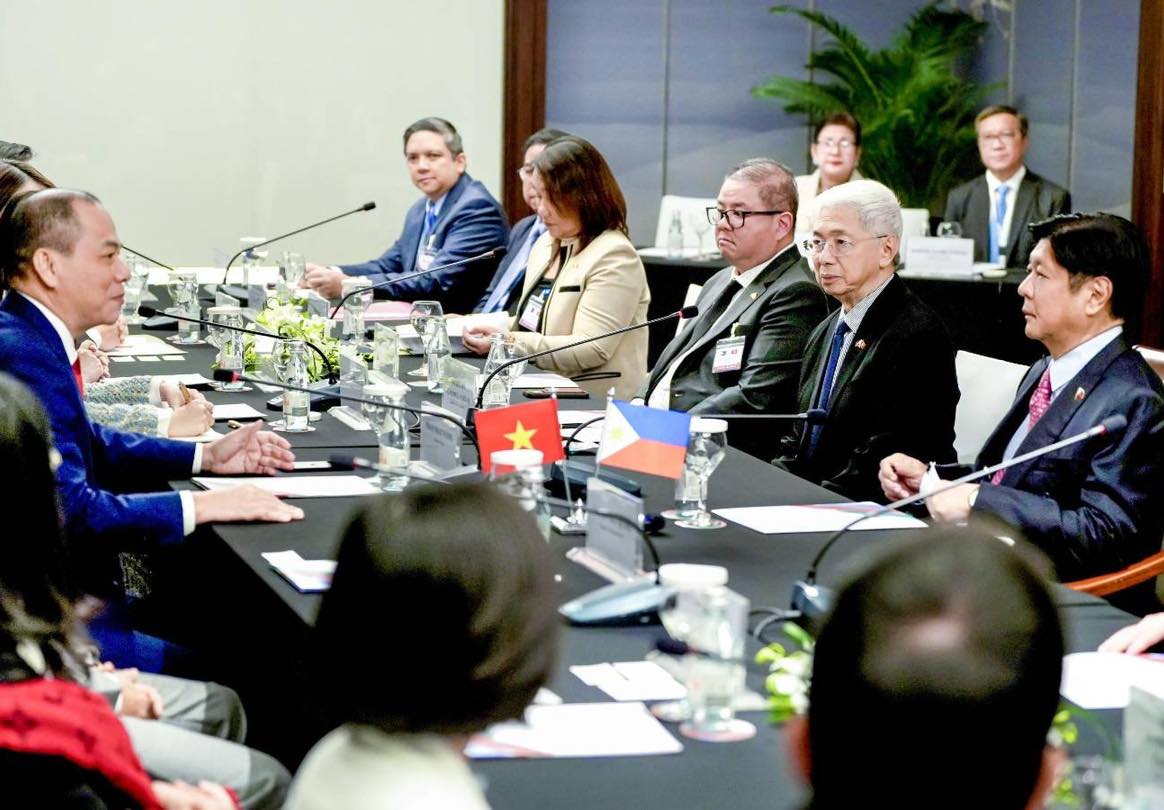 Reunión sobre inteligencia artificial y salud