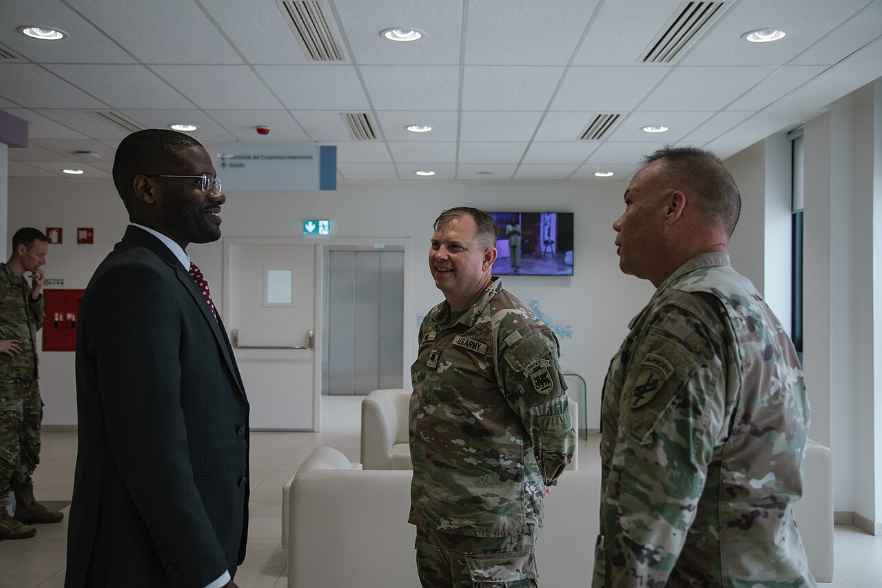 Ébola en la RDC: 8.728 casos y una letalidad del 48% que no baja 5 Profesionales de salud durante un intercambio de formación sobre control de infecciones y epidemiología